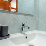 Domus 44 * Roma